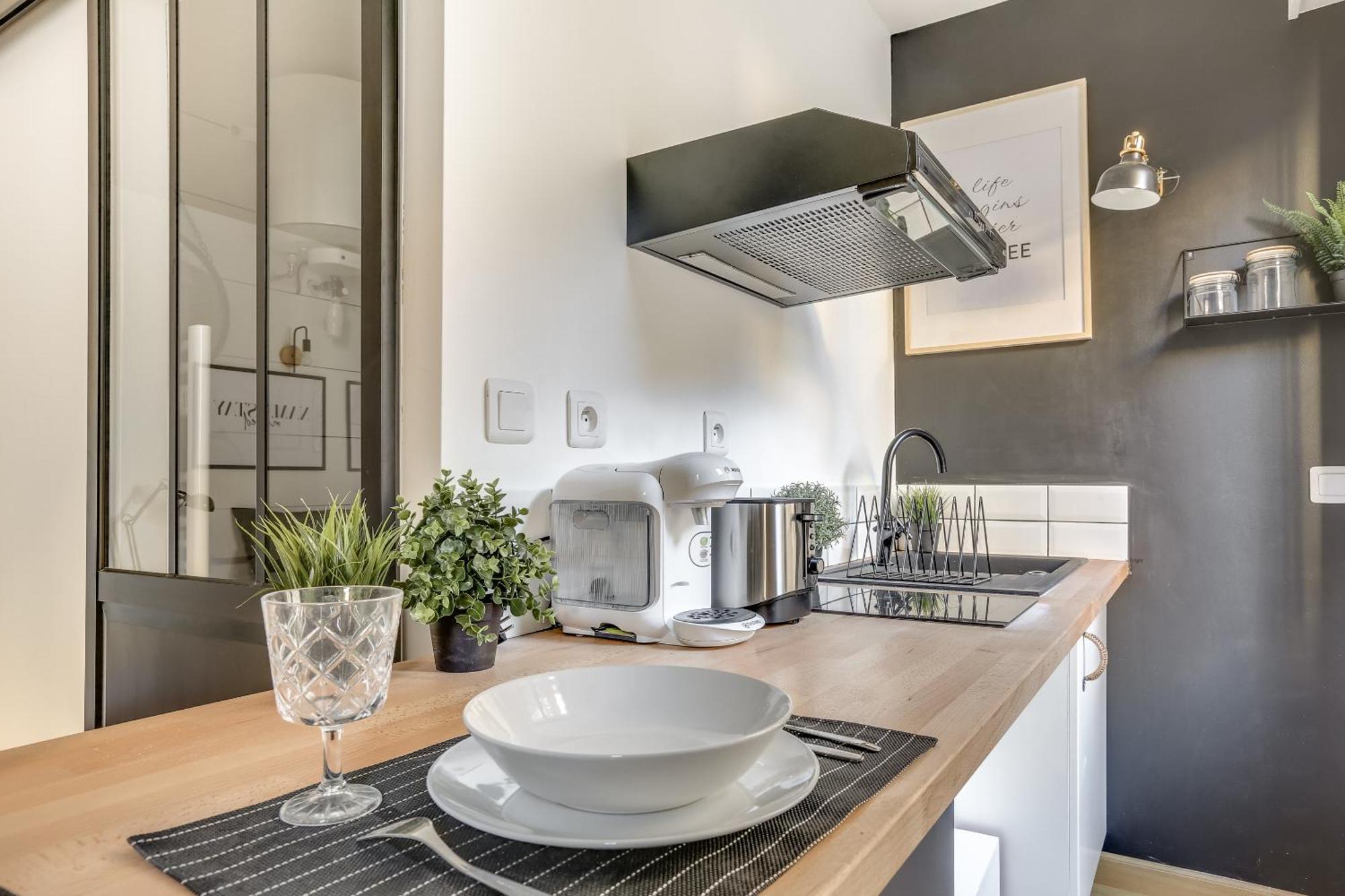 Suites Independantes Toutes Equipees Leopold Ou Carnot น็องซี ภายนอก รูปภาพ