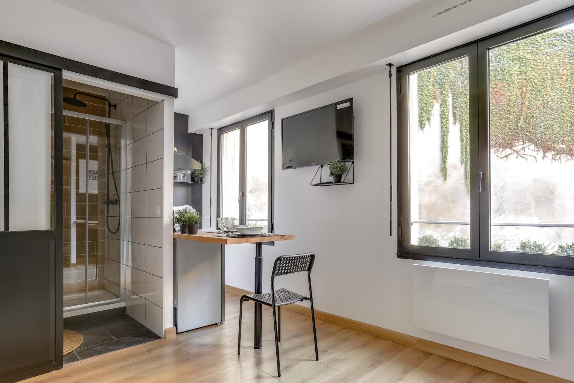 Suites Independantes Toutes Equipees Leopold Ou Carnot น็องซี ภายนอก รูปภาพ